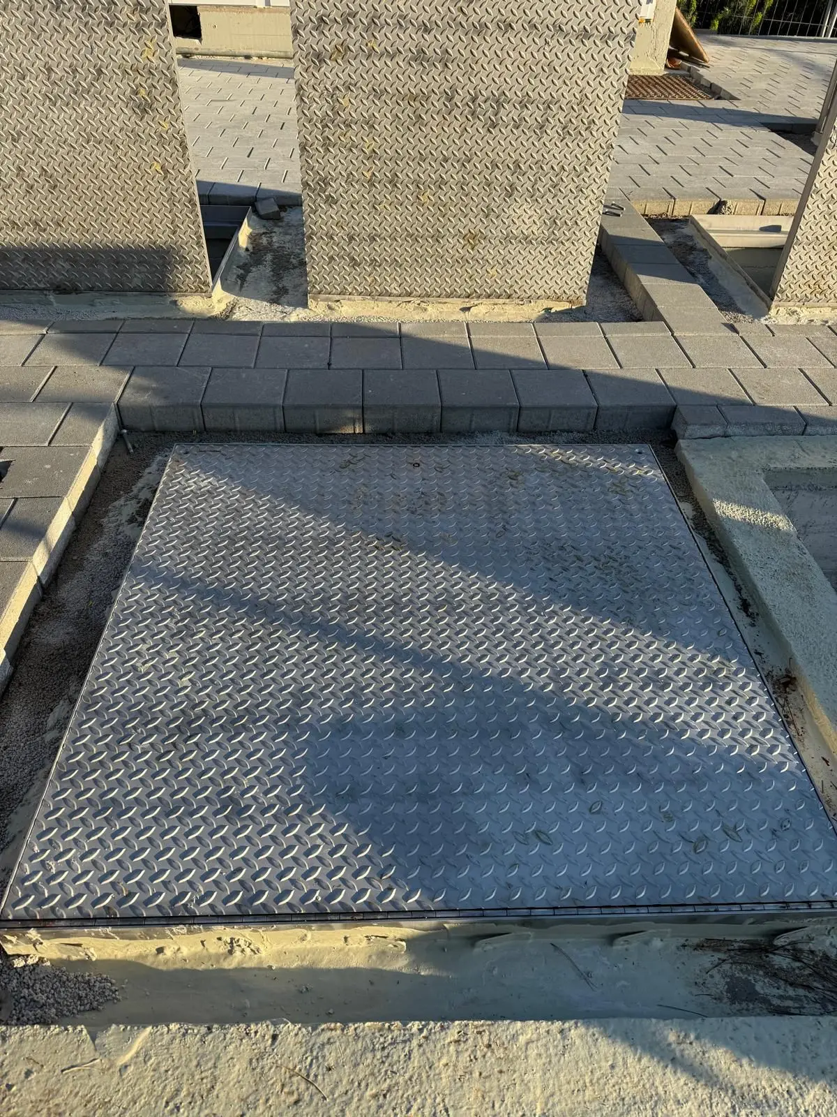 Plinotjesni i vodotjesni poklopci, aglomeracija, Cres-Lošinj